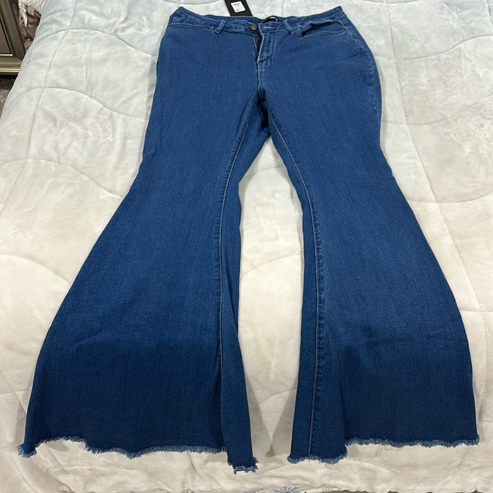Naples super stretch extreme flare jeans